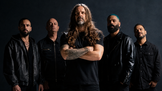 eminence-lanca-silent-march-com-participacao-de-andreas-kisser-e-producao-de-tue-madsen