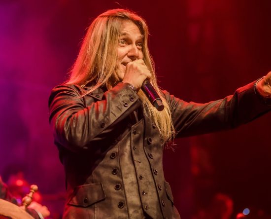 membros-do-angra-e-fleshgod-apocalypse-estarao-presentes-no-show-de-edu-falaschi-em-sao-paulo