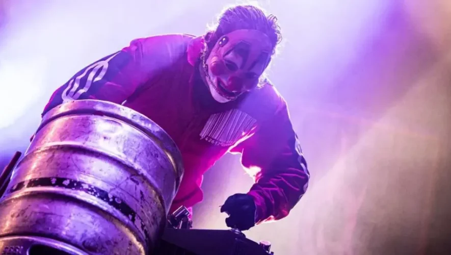 shawn-crahan-o-clown-do-slipknot-passara-por-cirurgia-cardiaca-apos-diagnostico-pos-turne