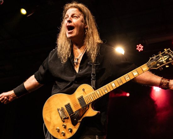 primeiro-show-do-roland-grapow-no-brasil-tem-set-list-focado-totalmente-em-helloween-e-no-time-of-the-oath