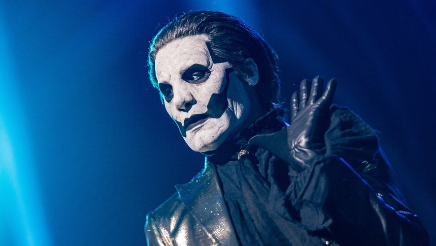 tobias-forge-esclarece-significado-de-mary-on-a-cross-maior-sucesso-do-ghost