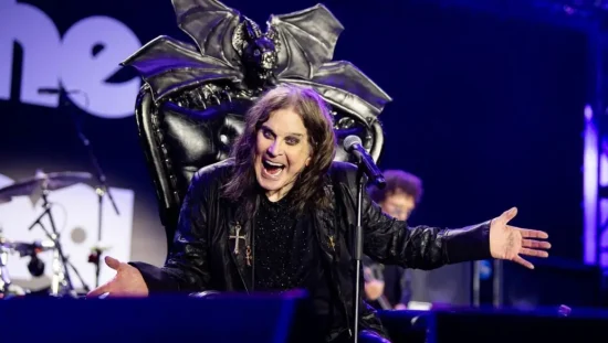 trono-usado-por-ozzy-osbourne-em-show-de-despedida-sera-exibido-em-museu-de-birmingham