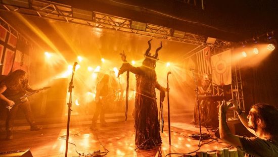 Banda paulistana de metal pagão lança Carmina Pagani em todas as plataformas