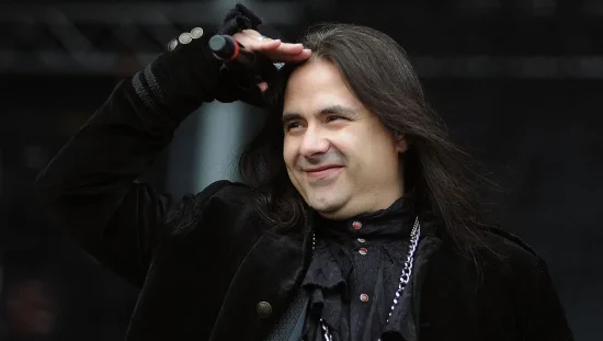 Irmã de Andre Matos pede aos fãs que não criem imagens de com inteligência artificial